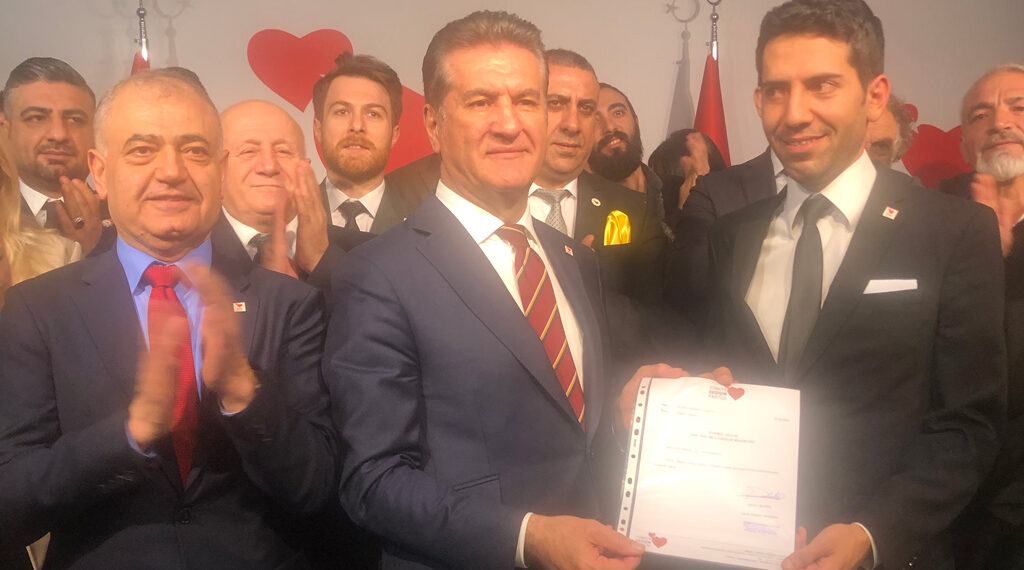 TDP İstanbul İl Başkanı Aziz Bingöl Mazbatasını Aldı