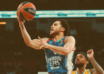 Euroleague’de Anadolu Efes erteleme maçında Real Madrid’i konuk edecek