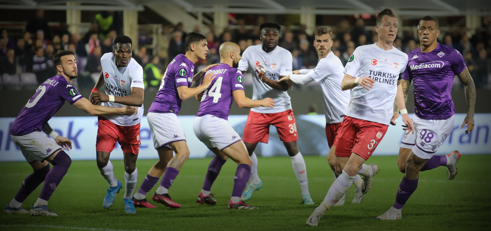 Sivasspor İtalya’da tek golle boyun eğdi