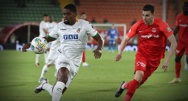 Alanyaspor, Ömer Erdoğan dönemine galibiyetle başladı