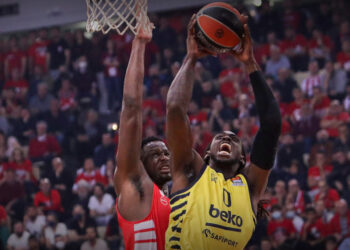 Fenerbahçe Beko deplasmanda Olympiakos’a mağlup oldu