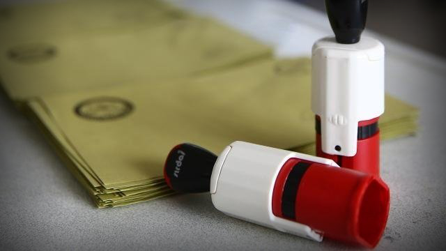 Partilerin oy pusulasındaki yerleri belli oldu