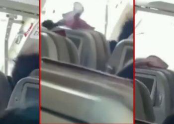 Havada Büyük Panik: Uçak Kapısı Bir Anda Açıldı