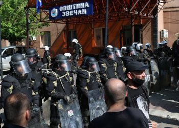 Kosova ve Sırbistan ortasındaki tansiyonu tırmanıyor!