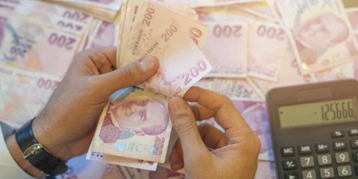 Maaşı Yetişmeyen EYT’liye Avans Muştusu… EYT’liler, Biriken Maaştan Avans Çekebilecek