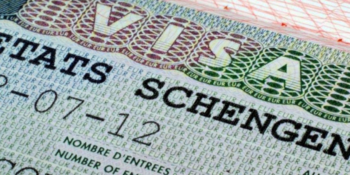 Schengen Krizi Boyut Atladı: Her İki Şahıstan Biri Vize Alamıyor… Düğününe Gidemeyen Damat Var!