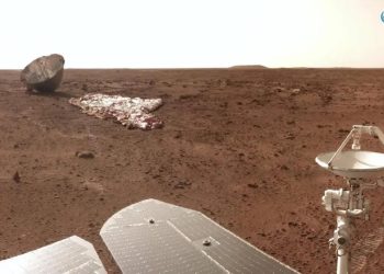 Zelzele Ortaya Çıkardı: Mars Kabuğu Yer Kabuğundan Daha Kalın
