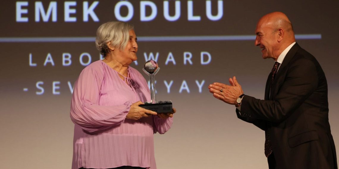 3. İzmir Milletlerarası Sinema ve Müzik Şenliği başladı