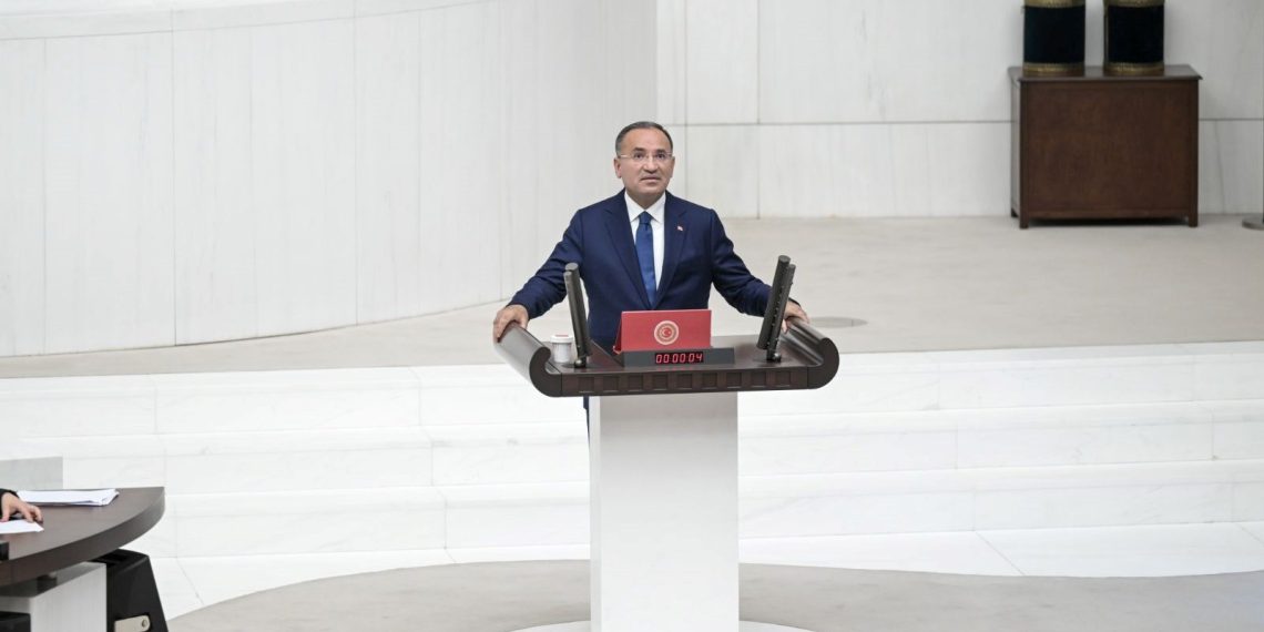 AK Parti’de TBMM Başkanlık Divanı üyeleri muhakkak oldu