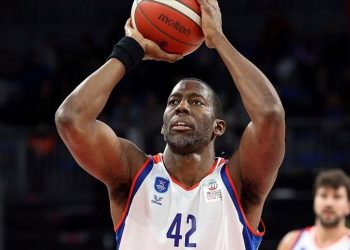 Anadolu Efes’te değişim sürüyor: Bryant Dunston’a veda