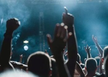 Antalya’da 00.00 sonrası müzik yasağı kaldırıldı