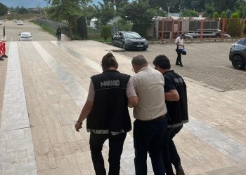 Avukat, cezaevine uyuşturucu sokarken yakalandı