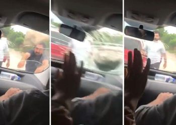 Avukat ikili bıçaklı hücum