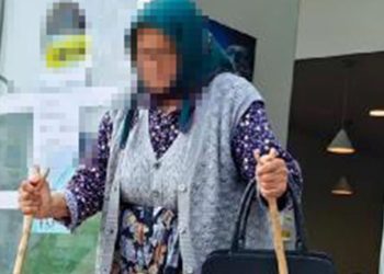 Bankanın güvenlik vazifelisi 80 yaşındaki bayanın 1 milyon lirasını kurtardı