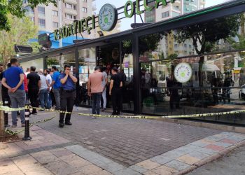 Bayram sabahı platonik aşk cinayeti