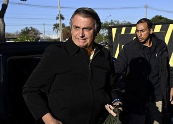Brezilya’nın eski devlet lideri Bolsonaro’ya siyasi yasak