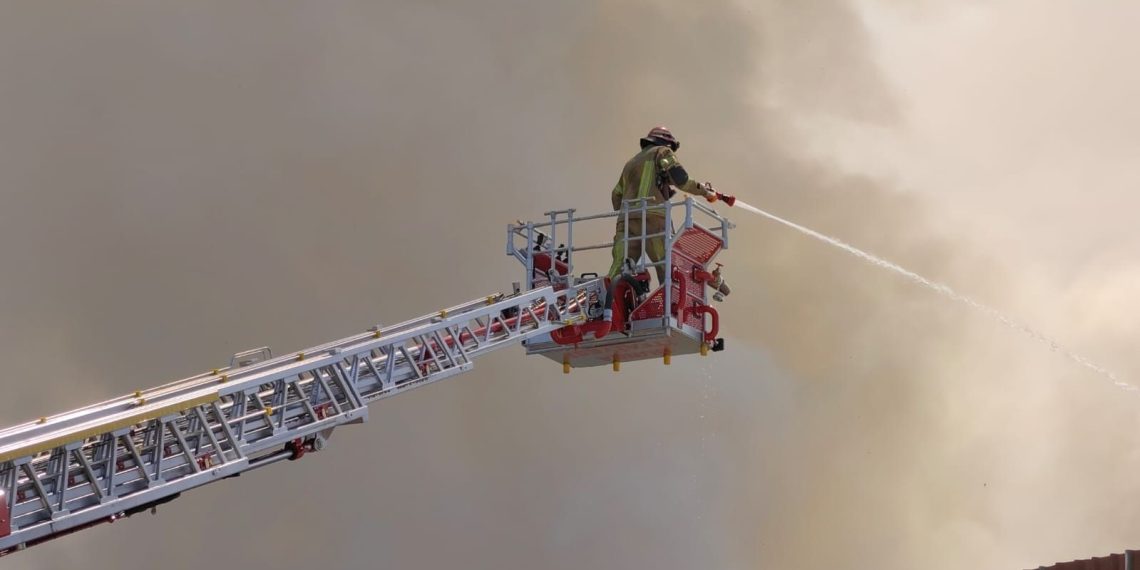 Bursa’da geri dönüşüm tesisinde yangın