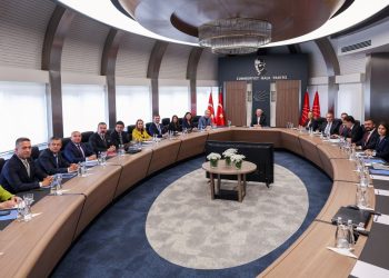 CHP’de yeni MYK birinci sefer toplandı