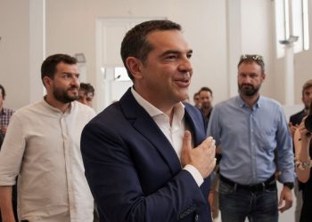 Çipras, parti liderliğini bırakıyor: Nazım Hikmet’in kelamlarıyla veda etti