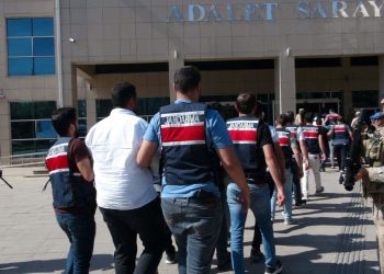 Çobanbey Hudut Kapısı’nda rüşvet operasyonu: 10 gözaltı