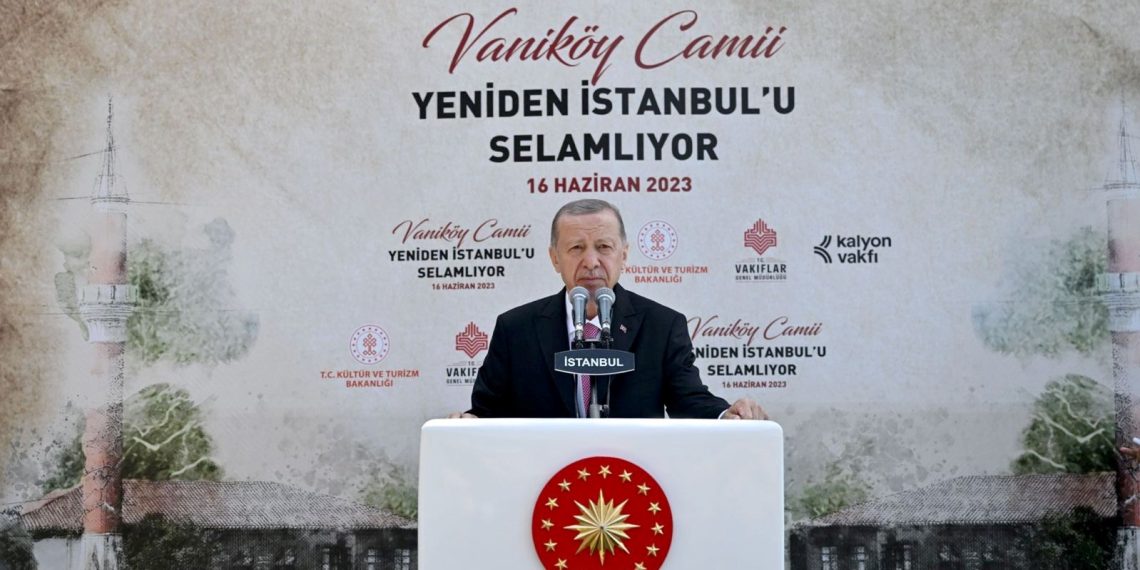 Cumhurbaşkanı Erdoğan: İstanbul mahallî hizmetler noktasında Fetret Dönemi’ne girdi