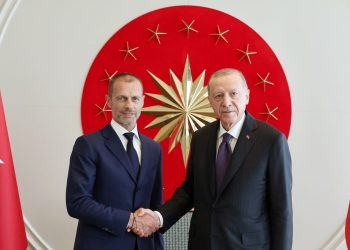 Cumhurbaşkanı Erdoğan UEFA Lideri Ceferin ile görüştü
