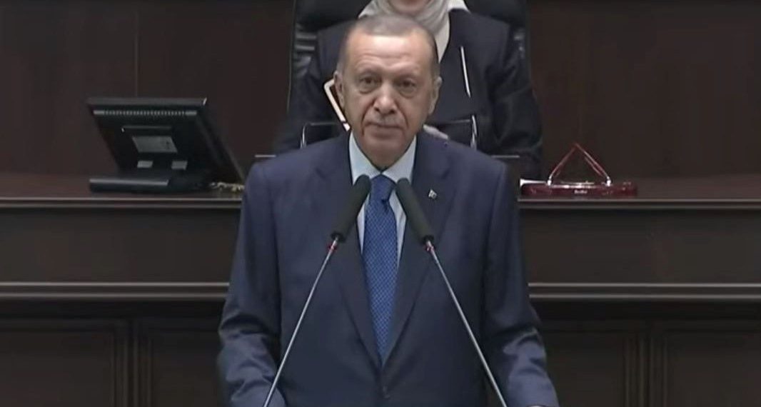 Cumhurbaşkanı Erdoğan’dan, başörtüsü için anayasa değişikliği daveti
