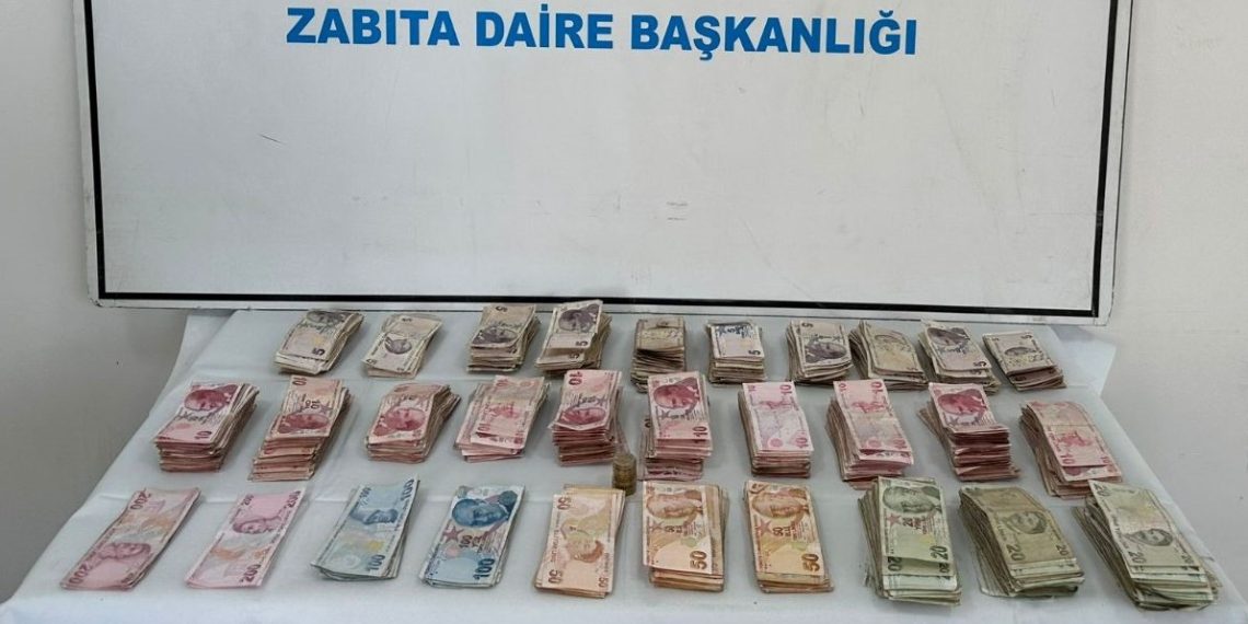 Dilencinin üzerinden 34 bin lira çıktı