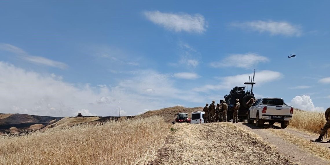Diyarbakır’da arazi arbedesinde katliam: 9 meyyit, 2 yaralı