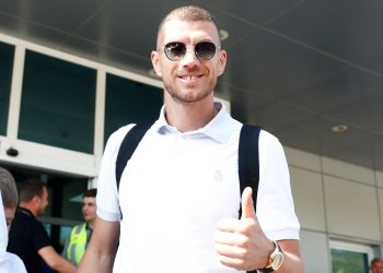 Edin Dzeko Fenerbahçe için İstanbul’da