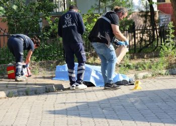 Evvel eski eşini öldürdü sonra intihar etti