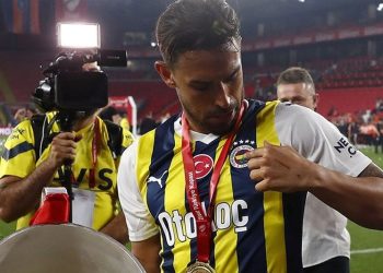 Fenerbahçe 5 yıldızlı armayı tescilledi