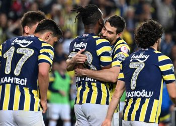 Fenerbahçe’nin hazırlık maçı programı açıklandı