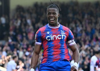 Fenerbahçe’nin teklif verdiği Wilfried Zaha için Galatasaray devrede