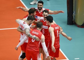 Filenin Efeleri, Danimarka’yı yenerek kümesini başkan tamamladı