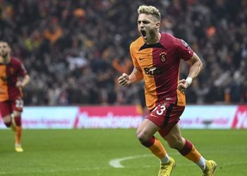 Galatasaray’ın genç oyuncusu Barış Alper Yılmaz trafik kazası geçirdi