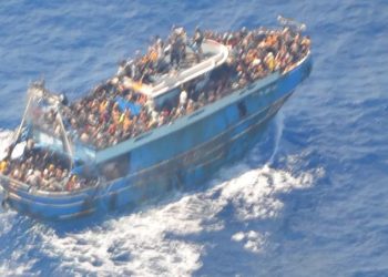 Göçmen teknesi göz nazaran göre mi battı? Yunan yetkililerin kuşkulu açıklamaları