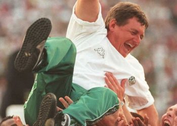 Güney Afrika’nın efsane teknik yöneticisi Clive Barker hayatını kaybetti