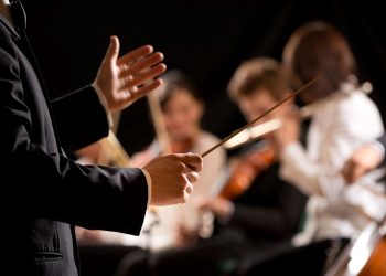 Güney Kore’de bir robot birinci sefer orkestra yönetecek