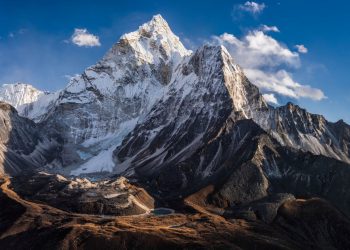 Himalayalar buzullarının süratli erimesi 2 milyar insanı etkileyecek