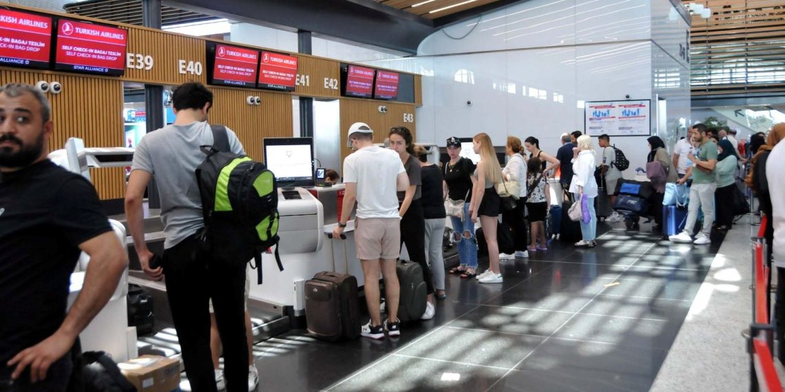 İstanbul Havalimanı’nda bayram yoğunluğu