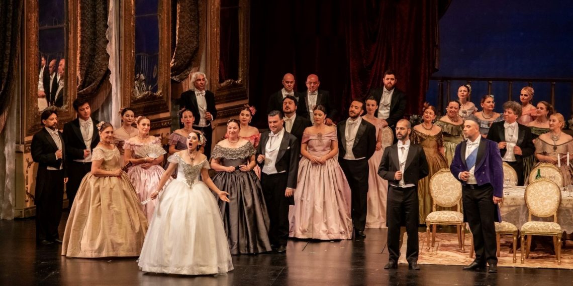 İstanbul Opera Festivali’nde “La Travıata” rüzgarı