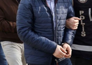 İstanbul’da polise saldıran 3 kişi tutuklandı