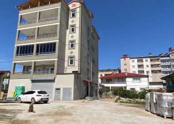 Jandarma karakol kumandanı meskeninde meyyit bulundu