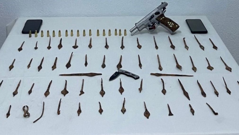 Kahramanmaraş’ta Roma periyoduna ilişkin olduğu bedellendirilen mızrak uçları ele geçirildi