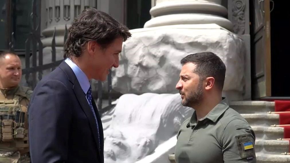 Kanada Başbakanı Justin Trudeau Kiev’de Zelenski ile görüştü