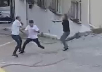 Kız arkadaşı ile tartışırken müdahale eden bireye kurşun yağdırdı: 1 meyyit, 1 yaralı