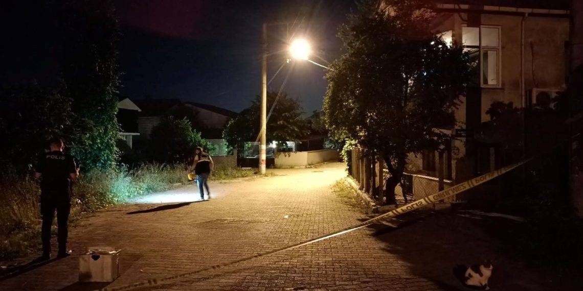 Kocaeli’de bir mesken kurşunlandı