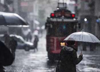 Kuvvetli yağış uyarısı: İstanbul Valiliği saat verdi