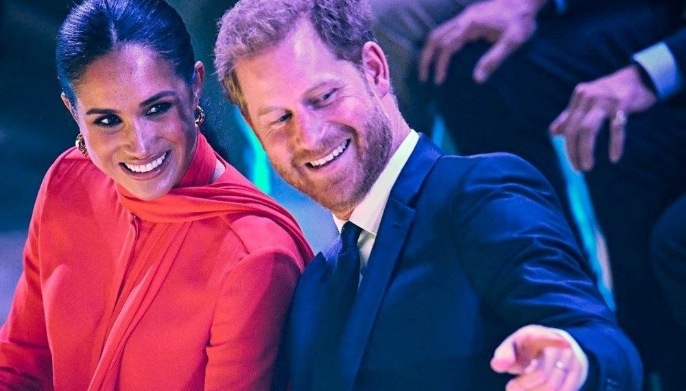 Meghan Markle ve Prens Harry’ye “dolandırıcı” yakıştırması